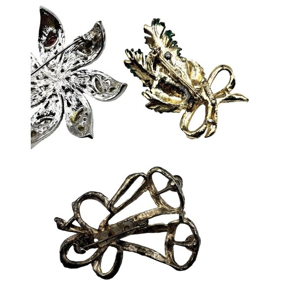 Vintage Christmas Holiday Brooch Pin Set Of 5 With Festive Designs En Rhinestone - Picture 8 of 10